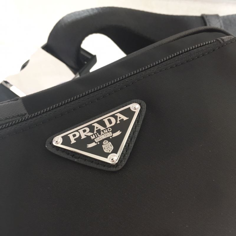 Pra*a waist chest packs
